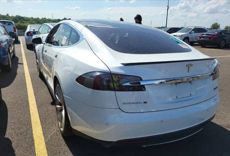 tesla model s 2014 5YJSA1H27EFP65653 image tesla model s 2014 5YJSA1H27EFP65653 image